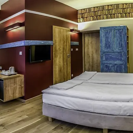 公寓 维拉苏德蒂旅馆 *