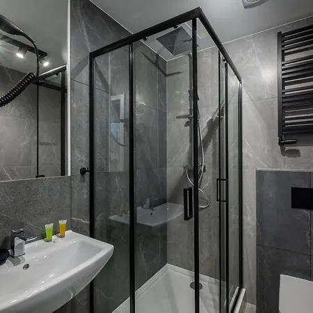 维拉苏德蒂旅馆 库多瓦-兹德鲁伊