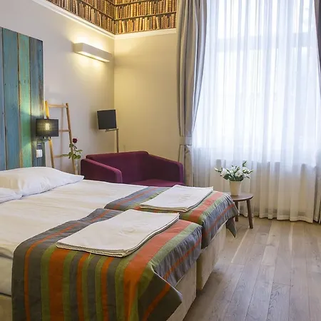 维拉苏德蒂旅馆 库多瓦-兹德鲁伊