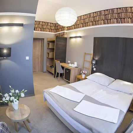 公寓 维拉苏德蒂旅馆 *