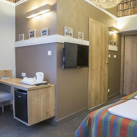 维拉苏德蒂旅馆 库多瓦-兹德鲁伊