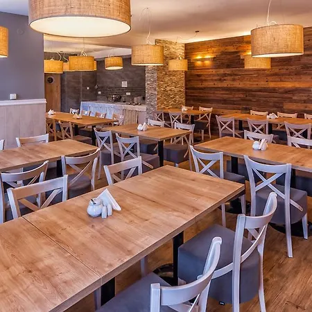 维拉苏德蒂旅馆 库多瓦-兹德鲁伊